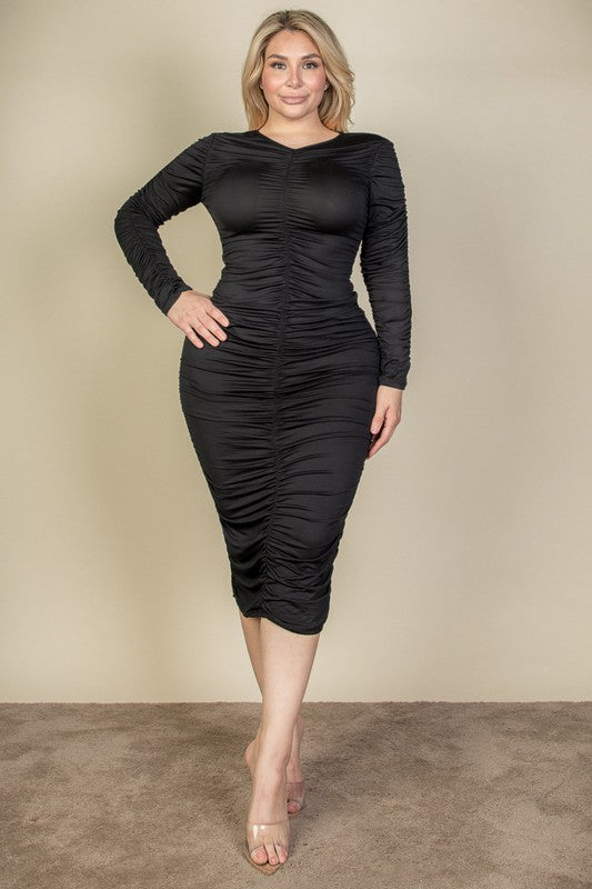 Curvy Plus Size Ruched Long Sleeve Midi Dress